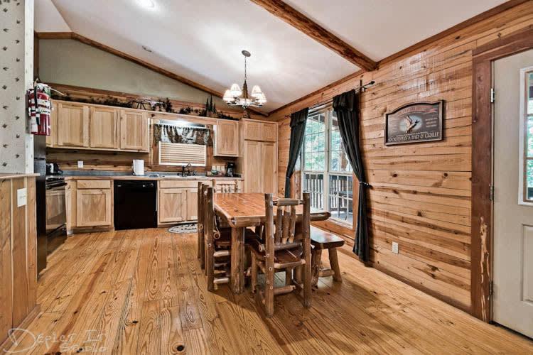 Secluded 2 Story Cabin Pool Wifi Smart Tvs Eureka Springs Buitenkant foto